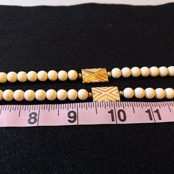 Napier Bead & Gold Tone Metal/Enamel  Necklace - Picture 6 of 6